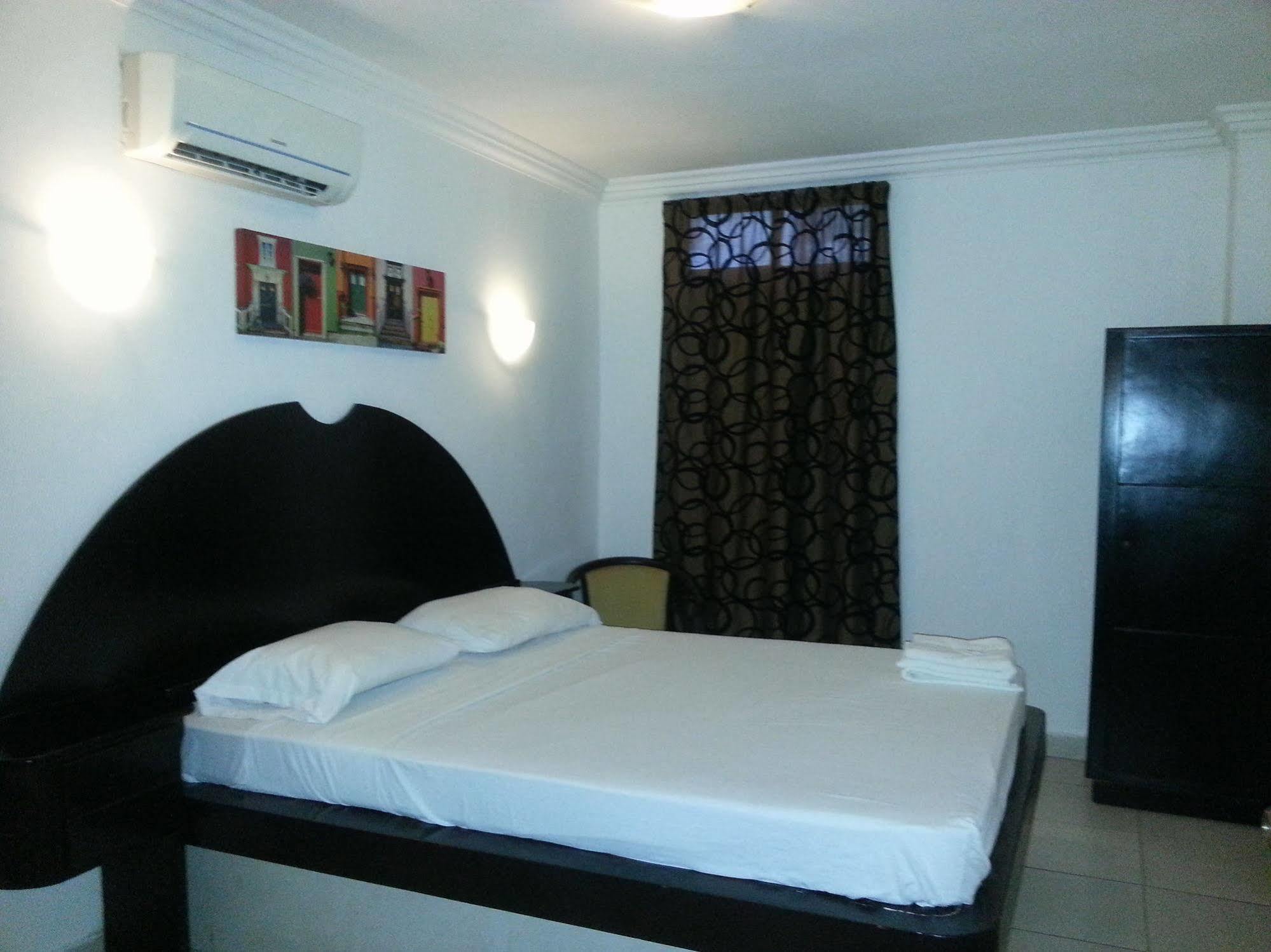 Hotel Pension Corona Панама Экстерьер фото